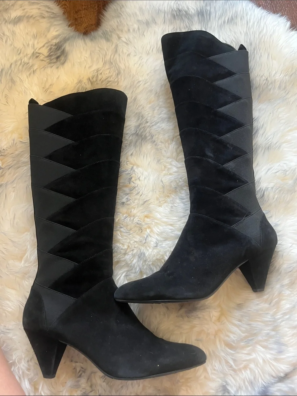 LIKE NEW Beautiful, detailed  Women's Black Suede Over-the-Knee Boots